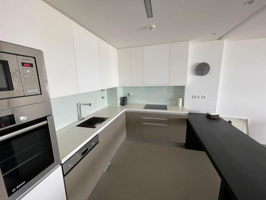 Fuzeta Stylish 1 Bedroom Apartment - Amazing Views Exterior photo