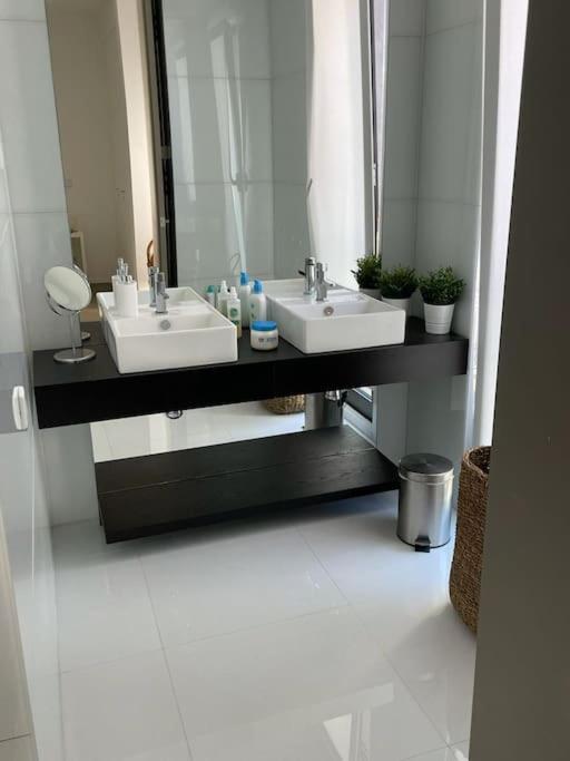 Fuzeta Stylish 1 Bedroom Apartment - Amazing Views Exterior photo