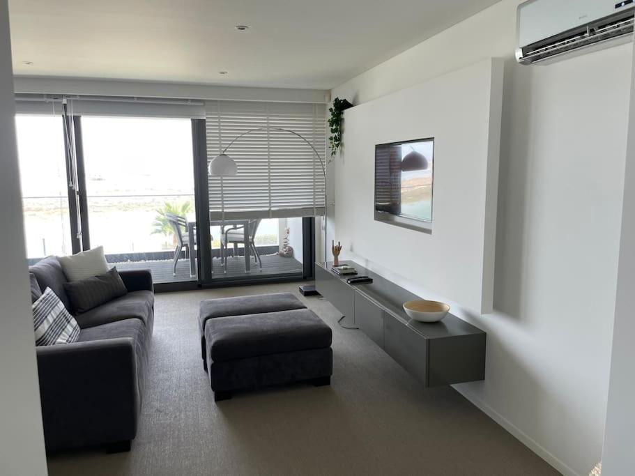 Fuzeta Stylish 1 Bedroom Apartment - Amazing Views Exterior photo